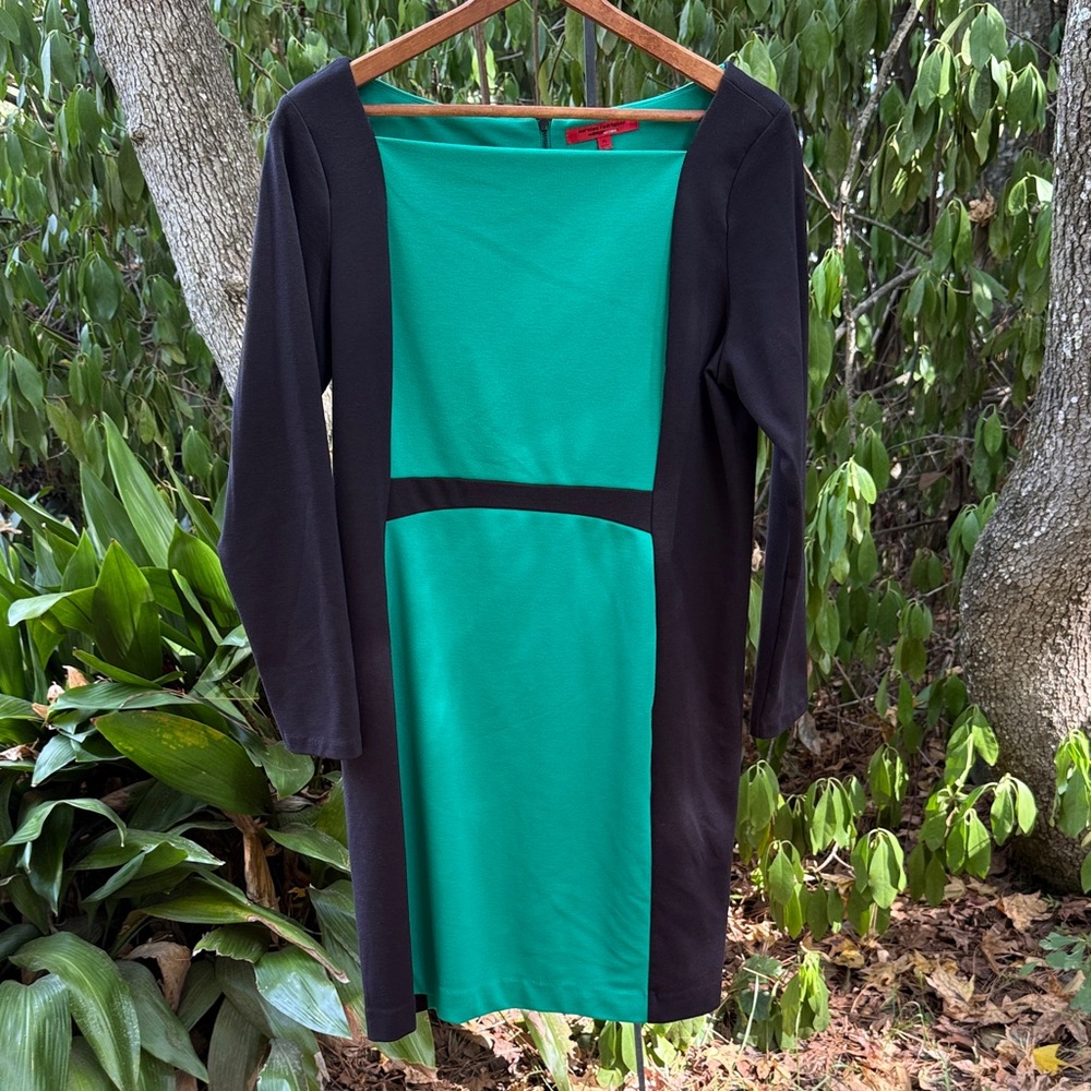 Narciso Rodriguez Black and Green Long Sleeve Dress